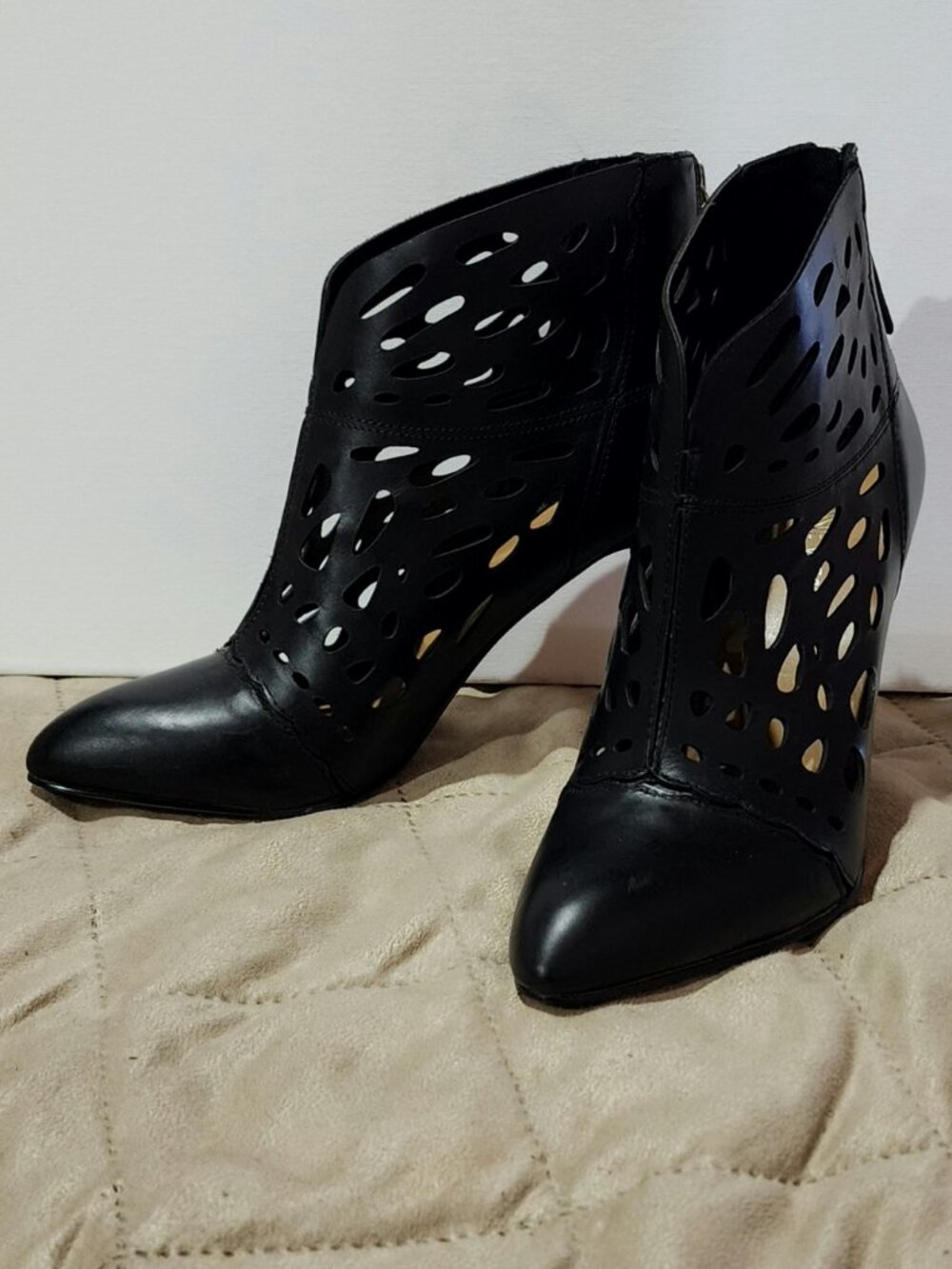 Black 3in Heel Boots